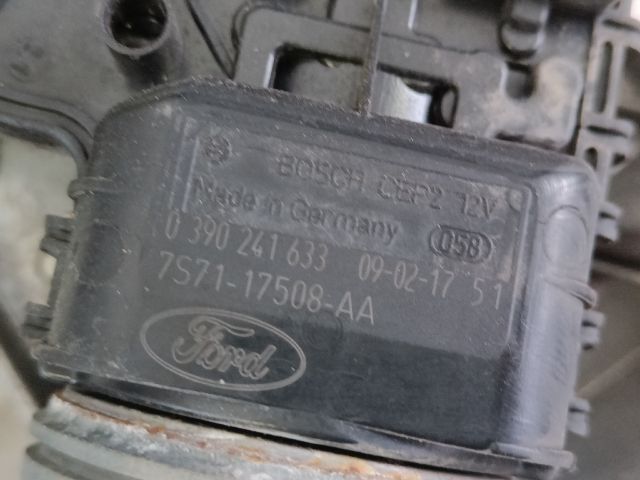 bontott FORD MONDEO IV Első Ablaktörlő Szerkezet Motorral