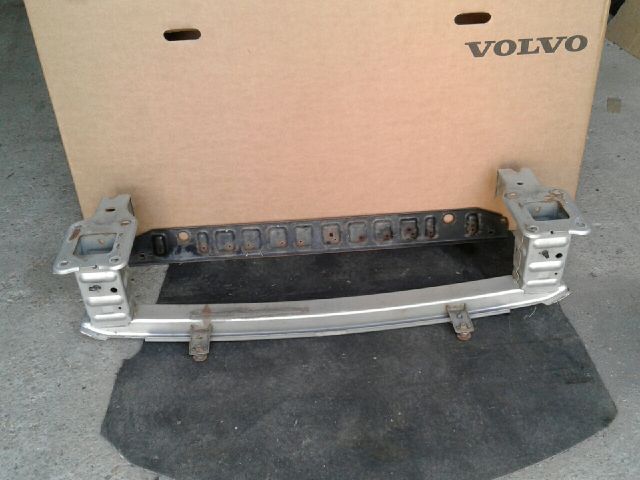 bontott FORD MONDEO IV Első Lökhárító Merevítő (Fém)