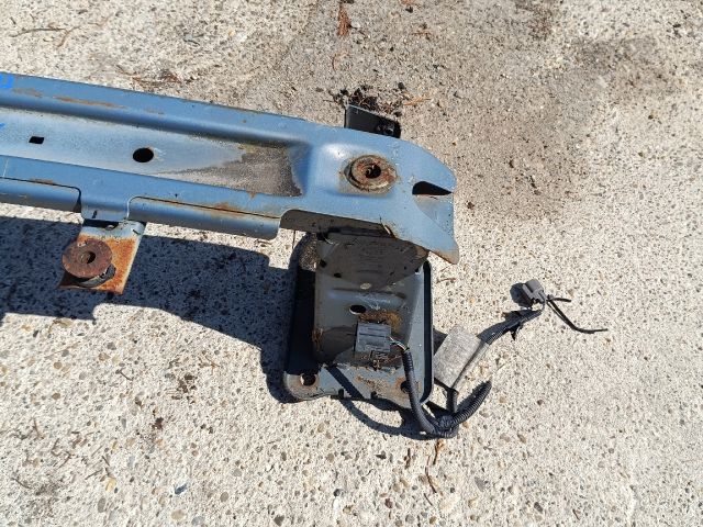 bontott FORD MONDEO IV Első Lökhárító Merevítő (Fém)