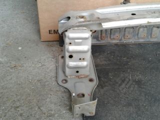 bontott FORD MONDEO IV Első Lökhárító Merevítő (Fém)