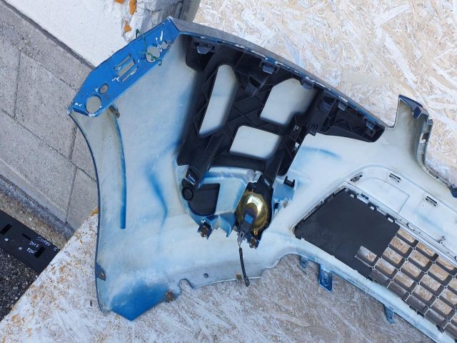 bontott FORD MONDEO IV Első Lökhárító (Részeivel)