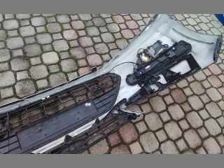 bontott FORD MONDEO IV Első Lökhárító (Részeivel)