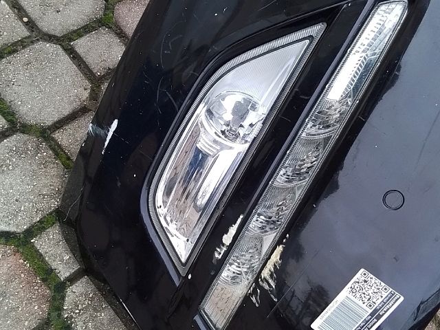 bontott FORD MONDEO IV Első Lökhárító (Részeivel)