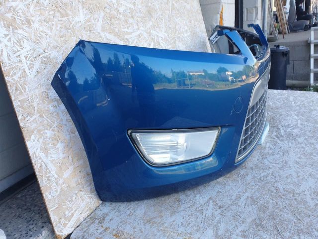 bontott FORD MONDEO IV Első Lökhárító (Részeivel)