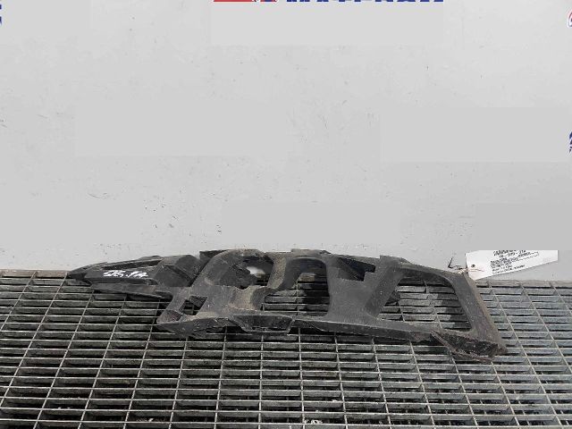 bontott FORD MONDEO IV Első Lökhárító Tartó Felső