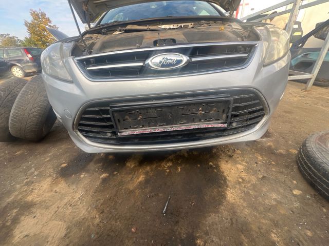 bontott FORD MONDEO IV Első Lökhárító (Üresen)