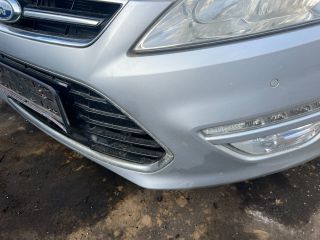 bontott FORD MONDEO IV Első Lökhárító (Üresen)