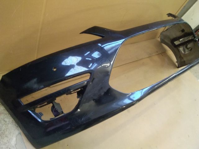 bontott FORD MONDEO IV Első Lökhárító (Üresen)