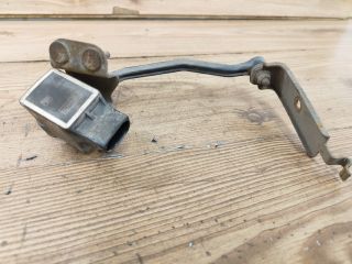 bontott FORD MONDEO IV Első Xenon Szintszabályzó Jeladó