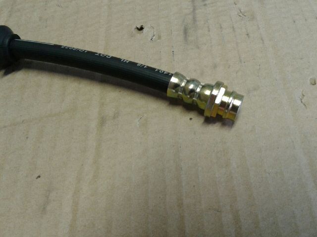 bontott FORD MONDEO IV Fékcső (Gumi)