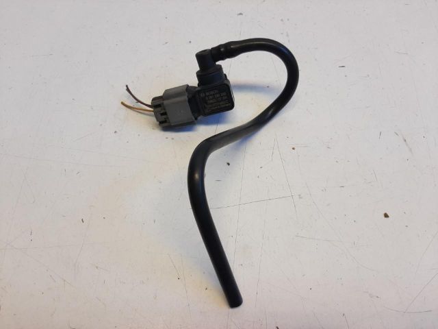 bontott FORD MONDEO IV Fékrásegítő Nyomásérzékelő