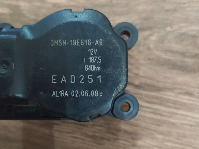 bontott FORD MONDEO IV Fűtés Állító Motor