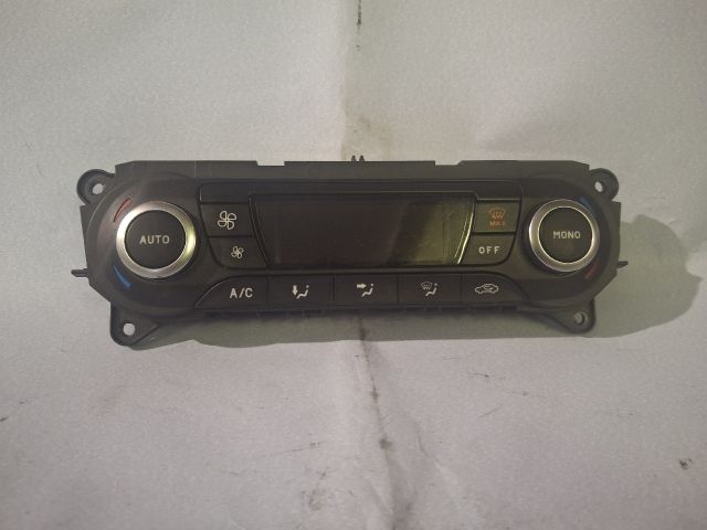 bontott FORD MONDEO IV Fűtéskapcsoló (digit klímás)