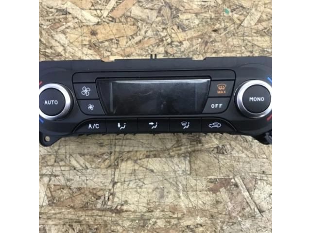 bontott FORD MONDEO IV Fűtéskapcsoló (digit klímás)