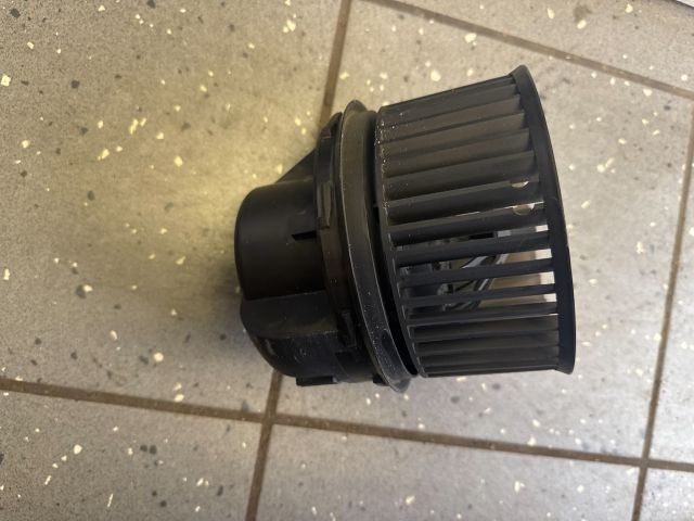 bontott FORD MONDEO IV Fűtőmotor (Klímás)