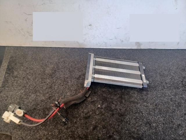 bontott FORD MONDEO IV Fűtőradiátor (Elektromos)