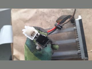 bontott FORD MONDEO IV Fűtőradiátor (Elektromos)