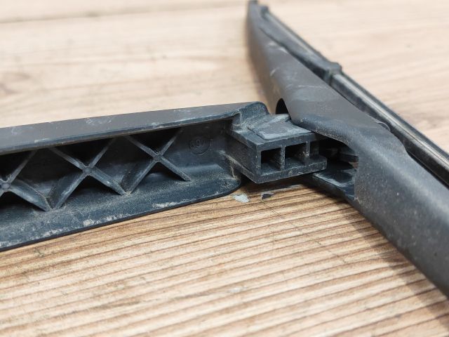 bontott FORD MONDEO IV Hátsó Ablaktörlő Kar