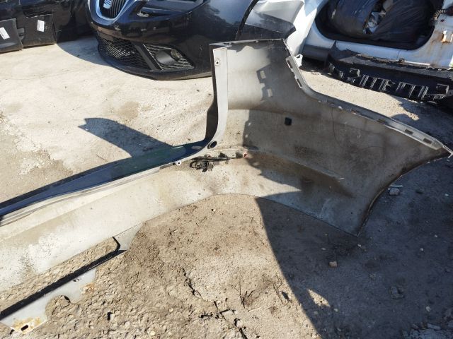 bontott FORD MONDEO IV Hátsó Lökhárító (Részeivel)