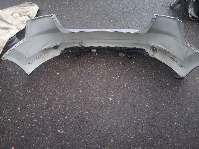 bontott FORD MONDEO IV Hátsó Lökhárító (Részeivel)