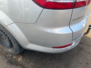 bontott FORD MONDEO IV Hátsó Lökhárító (Üresen)