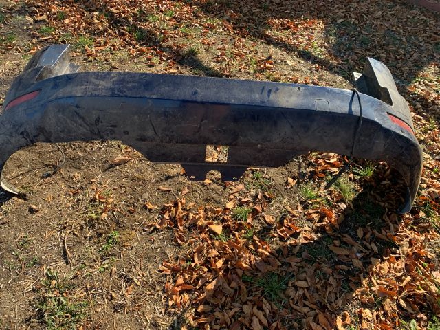 bontott FORD MONDEO IV Hátsó Lökhárító (Üresen)