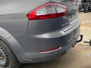 bontott FORD MONDEO IV Hátsó Lökhárító (Üresen)