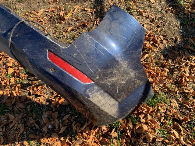 bontott FORD MONDEO IV Hátsó Lökhárító (Üresen)