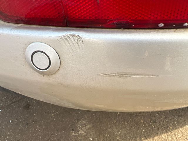 bontott FORD MONDEO IV Hátsó Lökhárító (Üresen)