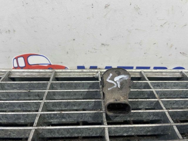 bontott FORD MONDEO IV Hátsó Tolatóradar Fej