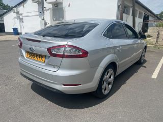 bontott FORD MONDEO IV Hátsó Ülés