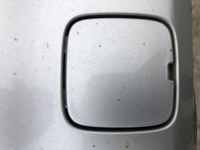 bontott FORD MONDEO IV Hátsó Vonószem Burkolat