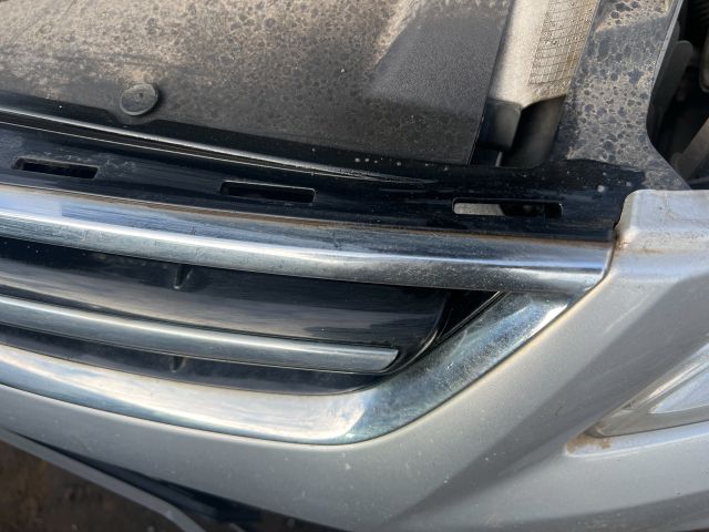 bontott FORD MONDEO IV Hűtőrács