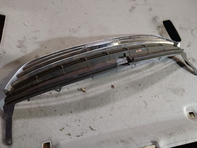 bontott FORD MONDEO IV Hűtőrács