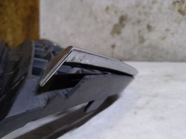 bontott FORD MONDEO IV Hűtőrács