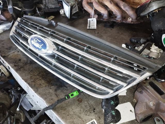 bontott FORD MONDEO IV Hűtőrács