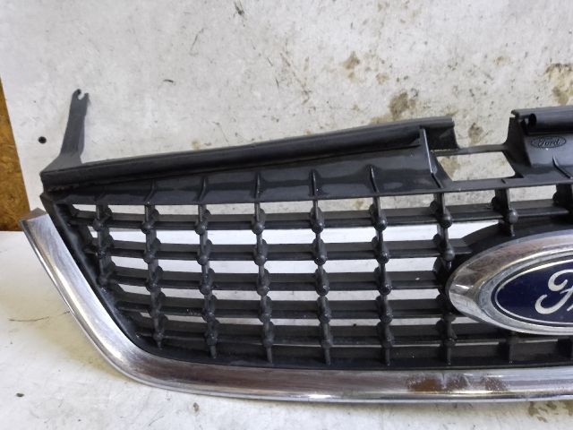 bontott FORD MONDEO IV Hűtőrács