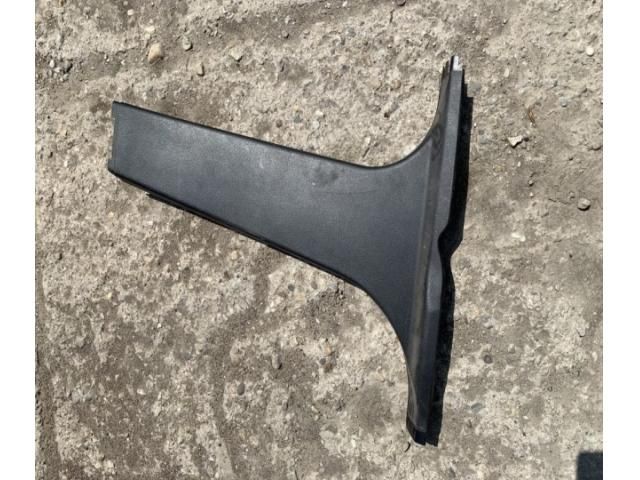 bontott FORD MONDEO IV Jobb B Oszlop Burkolat