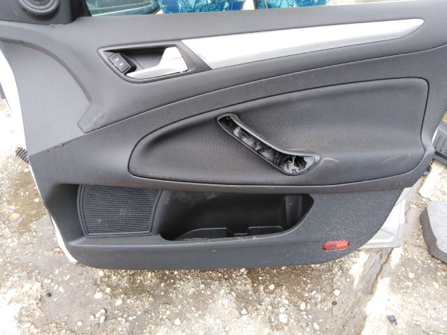 bontott FORD MONDEO IV Jobb első Ablakemelő Elektronika