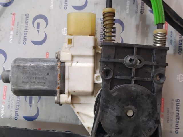 bontott FORD MONDEO IV Jobb első Ablakemelő Motor