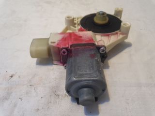 bontott FORD MONDEO IV Jobb első Ablakemelő Motor