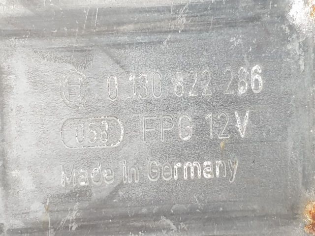 bontott FORD MONDEO IV Jobb első Ablakemelő Szerkezet (Elektromos)