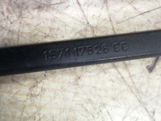 bontott FORD MONDEO IV Jobb első Ablaktörlő Kar