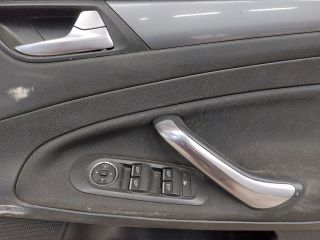 bontott FORD MONDEO IV Jobb első Ajtó (Részeivel)