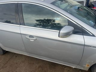 bontott FORD MONDEO IV Jobb első Ajtó (Üres lemez)