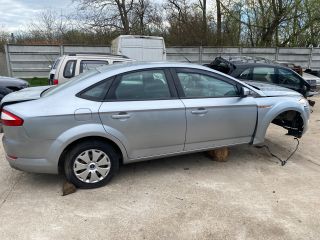 bontott FORD MONDEO IV Jobb első Ajtóhatároló