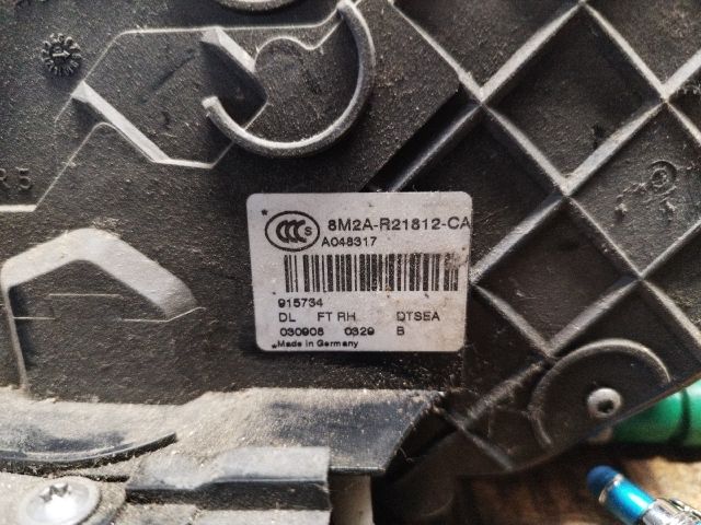 bontott FORD MONDEO IV Jobb első Ajtózár