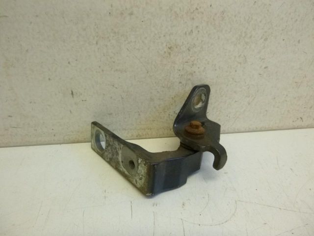 bontott FORD MONDEO IV Jobb első Alsó Zsanér