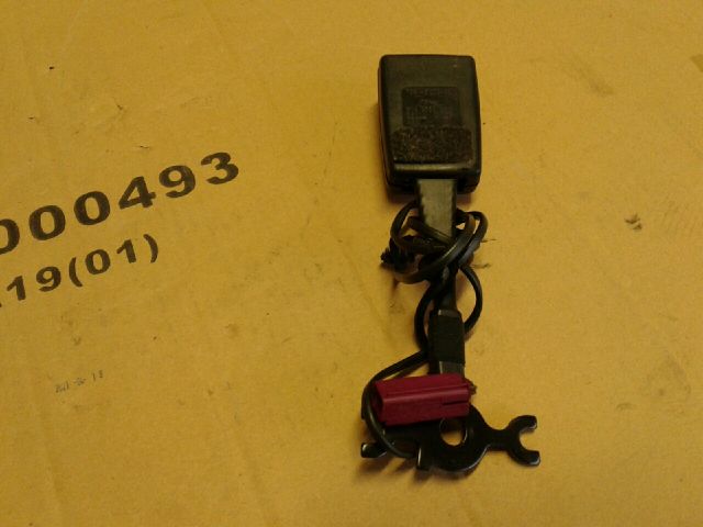 bontott FORD MONDEO IV Jobb első Biztonsági Öv Csat