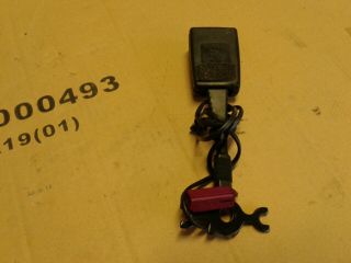 bontott FORD MONDEO IV Jobb első Biztonsági Öv Csat